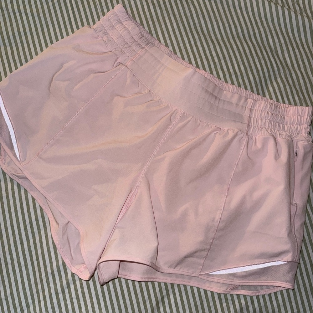Lululemon Hottie Hot High-Rise 4” Shorts